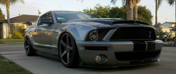Check out this slammed Mustang Cobra fitted with a set of beautiful Vossen