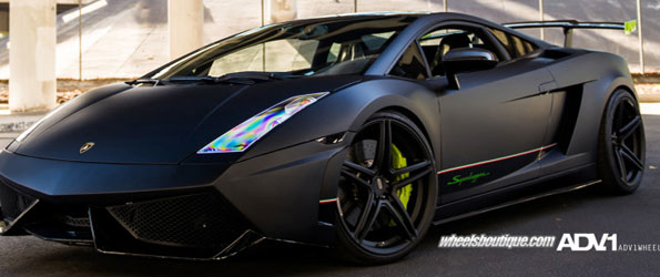 Matte black Superleggera