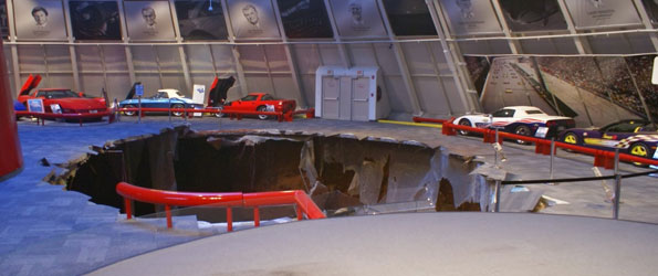 Catastrophe au National Corvette Museum