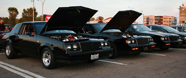 Muscle car meet