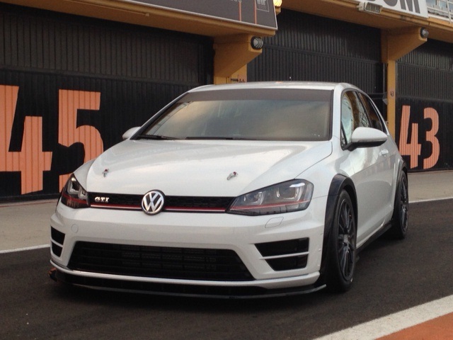 1013-golf1.jpg