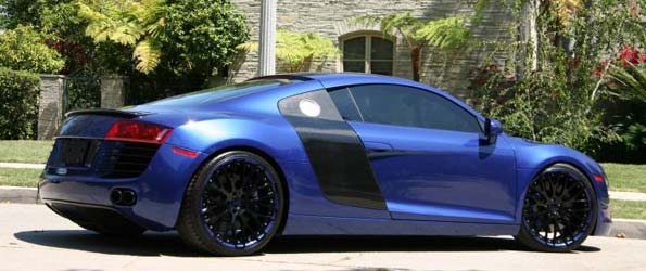 Which color R8?